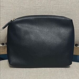 NWOT Anthropologie Black Toiletry Bag